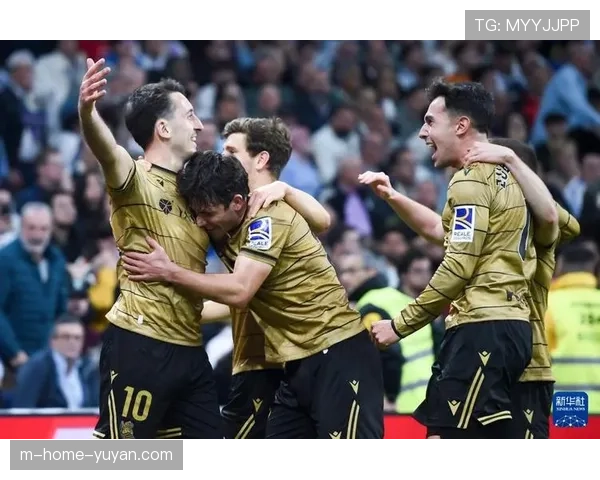 阿韦洛亚维尼修斯右移战术,皇马边锋换位寻求阿诺德长传连线 阿韦洛亚维尼修斯右移战术,皇马边锋换位寻求阿诺德长传连线